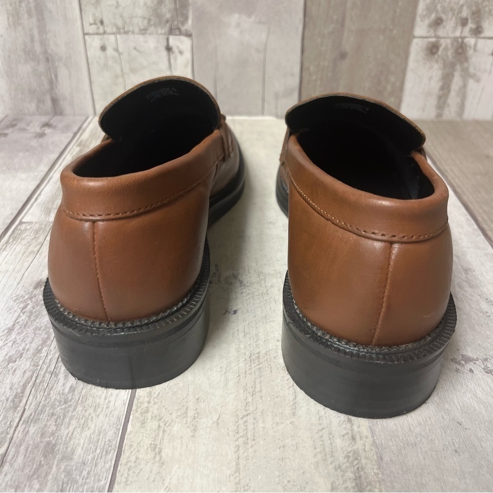 NWOT Asos Brown Chain Loafers Size 8 - Picture 5 of 10
